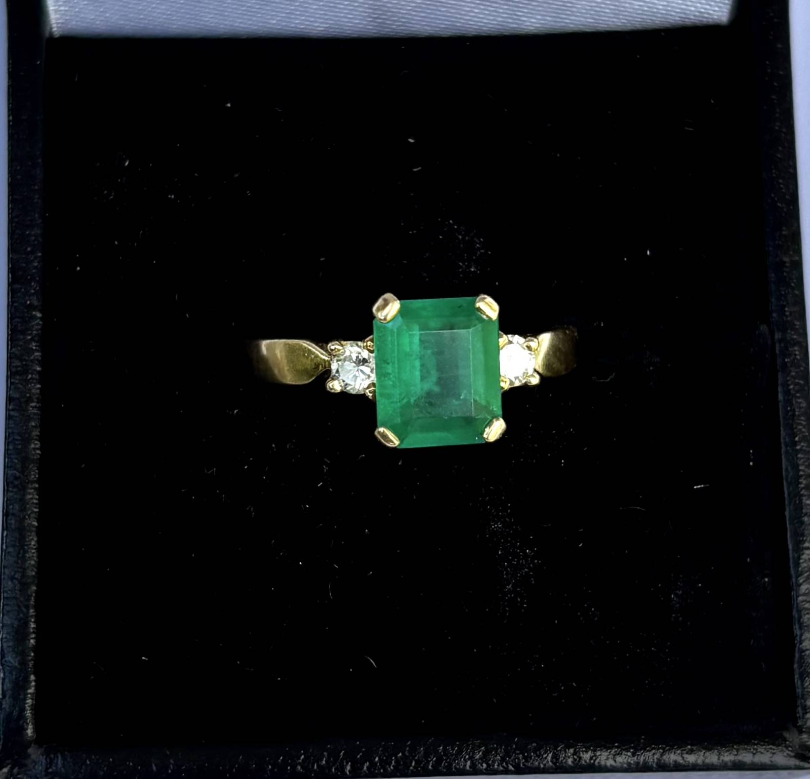 Estimation d'objets militaires anciens par antiquaire avec expertise fiable à Sceaux en Hauts-de-Seine 92330