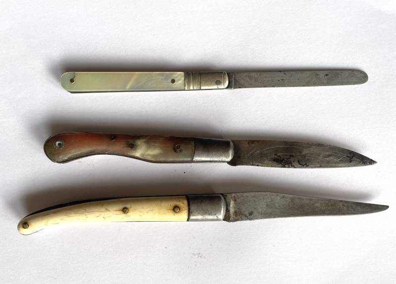 Armes et couteaux de collection