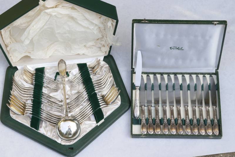 Lot de couverts en argent massif, argenterie. Odiot 