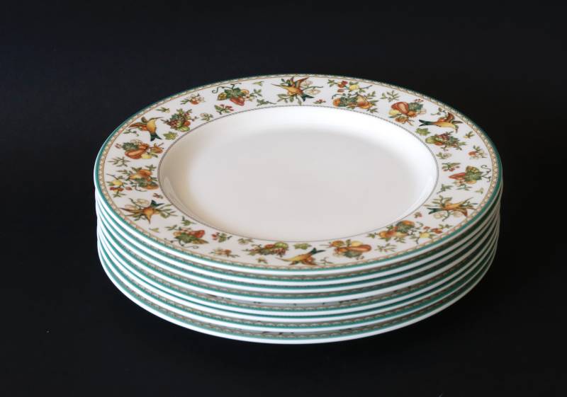 Lot d'assiettes en porcelaine Villeroy & Bosch.