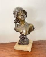 Buste en bronze Art Nouveau. Emmanuel Villanis
